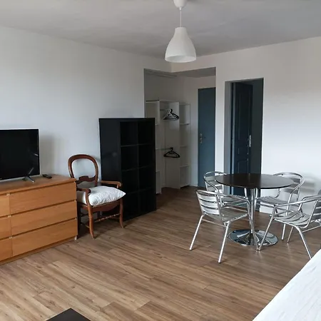Studio, Balcon, Vue, Lit Linge Size * Meze